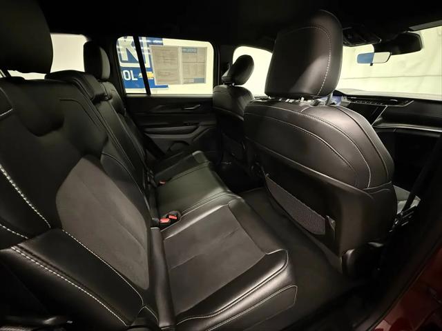 2025 Jeep Grand Cherokee Altitude 4x4