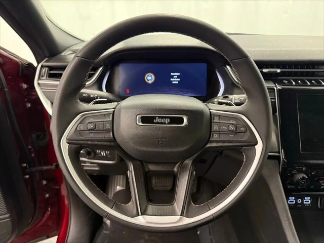2025 Jeep Grand Cherokee Altitude 4x4