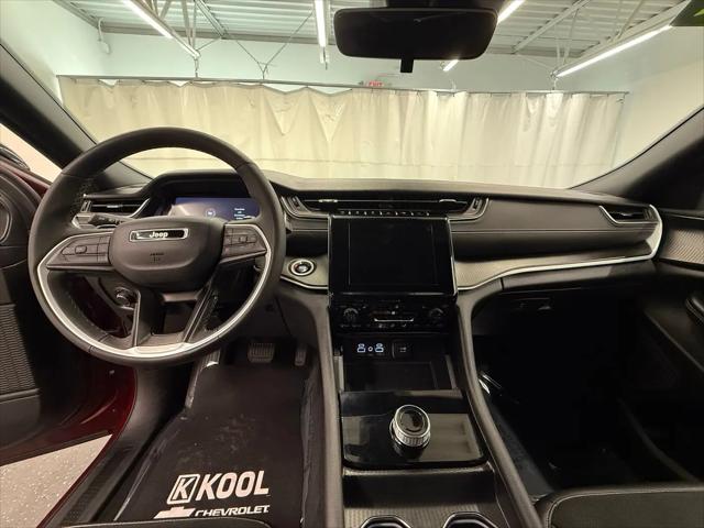 2025 Jeep Grand Cherokee Altitude 4x4