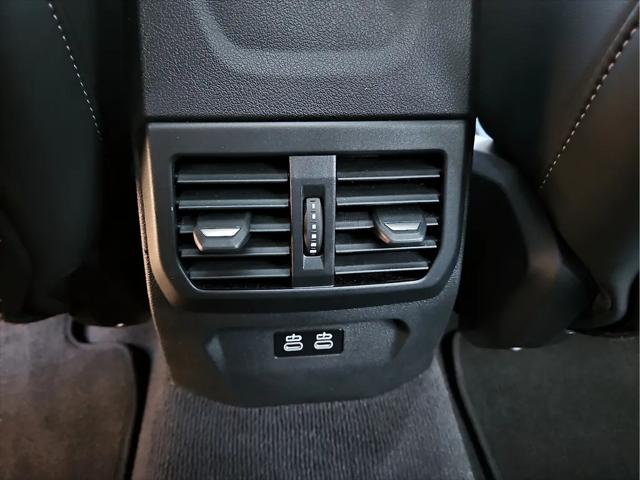 2025 BMW Coupe xDrive