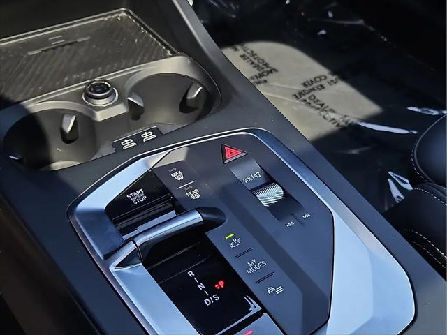 2025 BMW Coupe xDrive