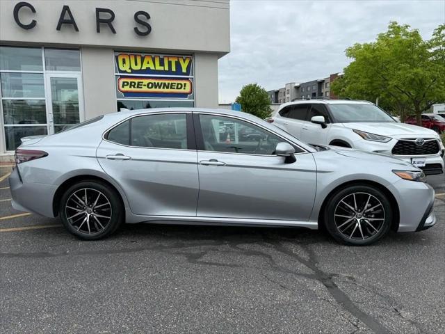 2023 Toyota Camry SE AWD