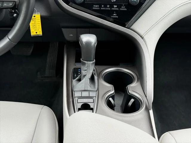 2023 Toyota Camry SE AWD