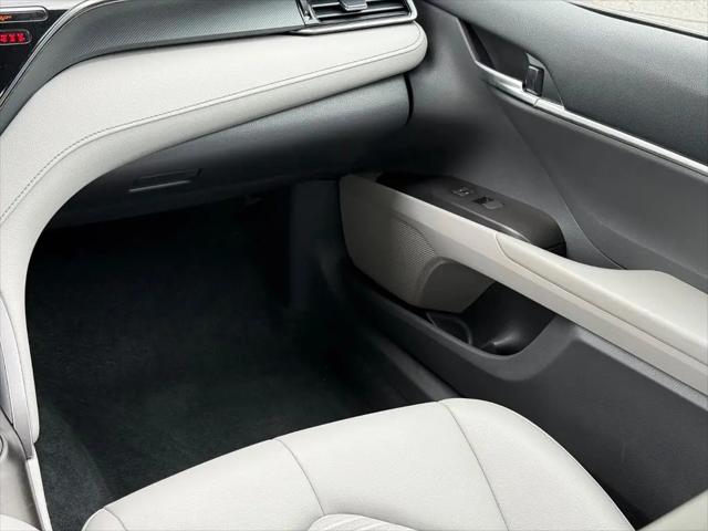 2023 Toyota Camry SE AWD