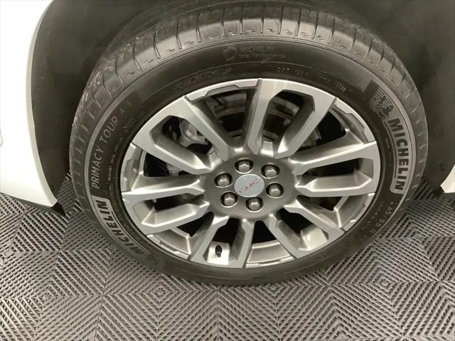 2023 GMC Acadia AWD Denali