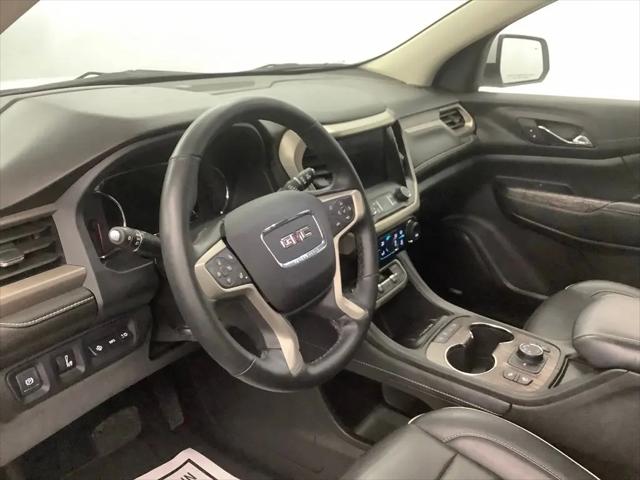 2023 GMC Acadia AWD Denali