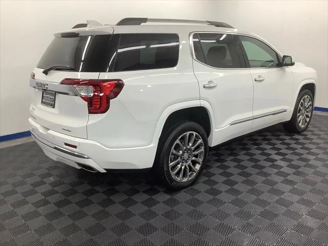 2023 GMC Acadia AWD Denali