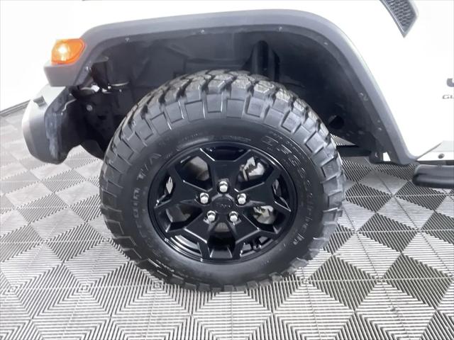 2023 Jeep Gladiator Sport