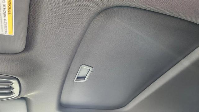 2026 Buick NV Sport Touring FWD
