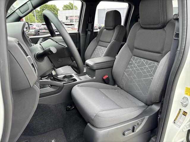 2026 Nissan Frontier Crew Cab SV 4x2