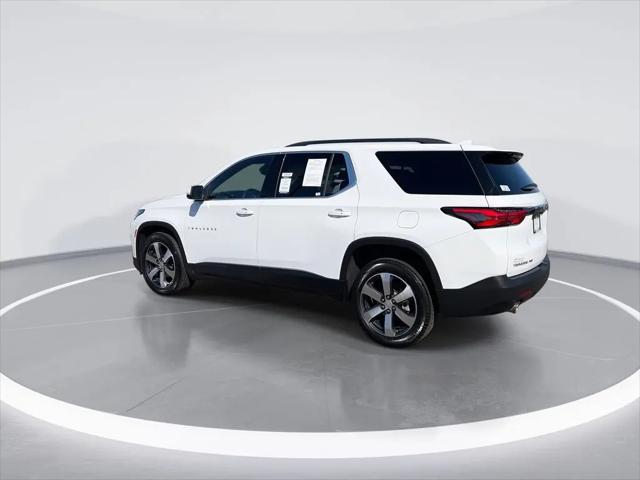 2023 Chevrolet Traverse AWD LT Leather