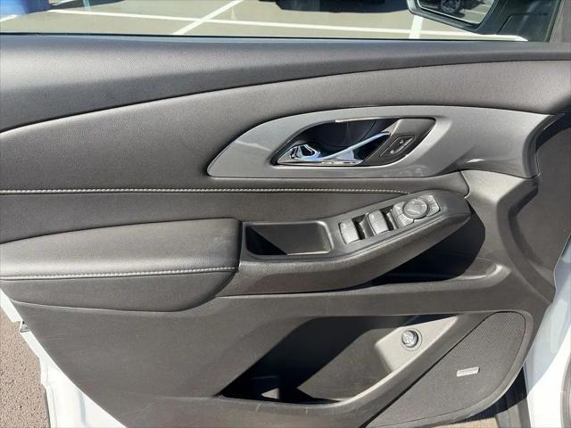 2023 Chevrolet Traverse AWD LT Leather