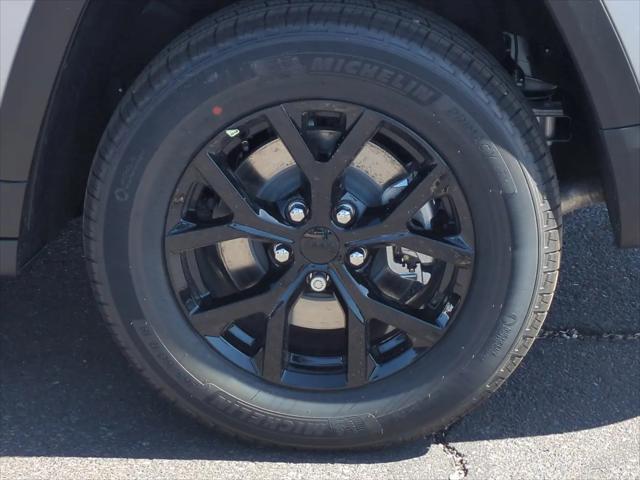 2026 Jeep Grand Cherokee L Altitude 4x4