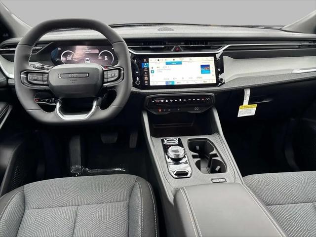 2026 Jeep Cherokee Laredo 4x4