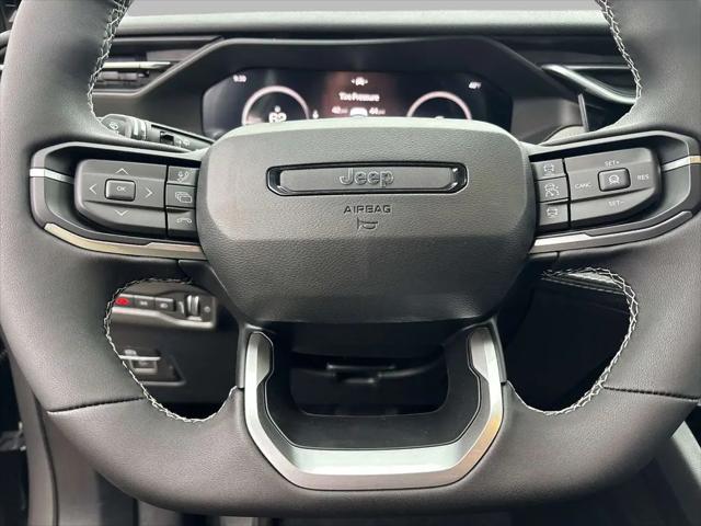 2026 Jeep Cherokee Laredo 4x4