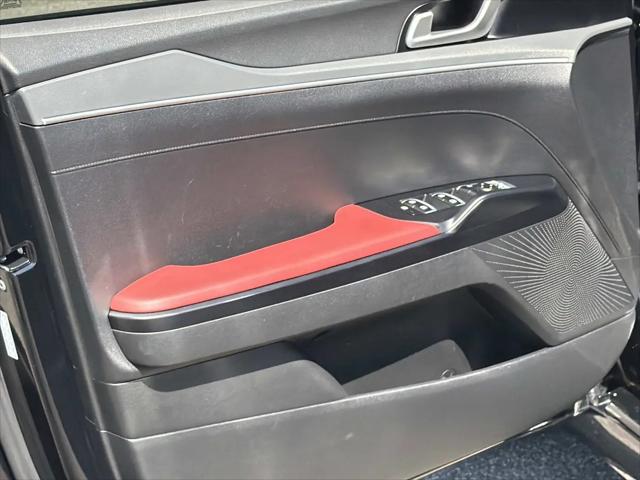 2023 Kia K5 GT-Line