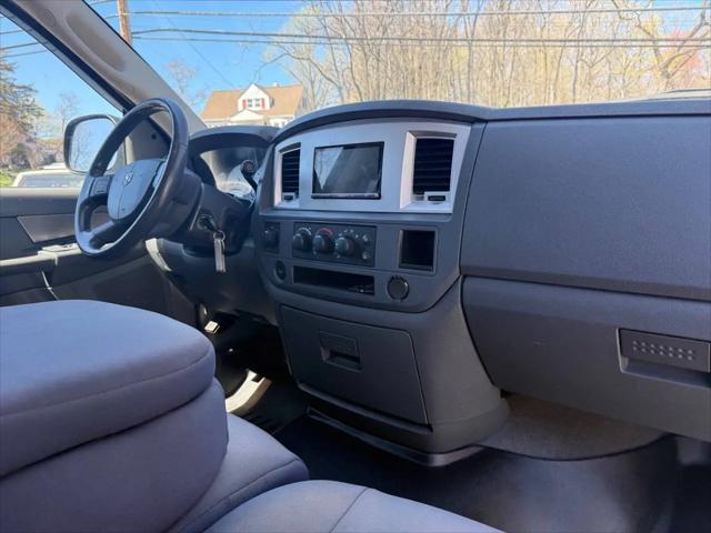 2006 Dodge Ram 1500 SLT/TRX4 Off Road/Sport