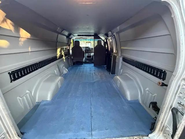 2009 Ford E-250 Commercial