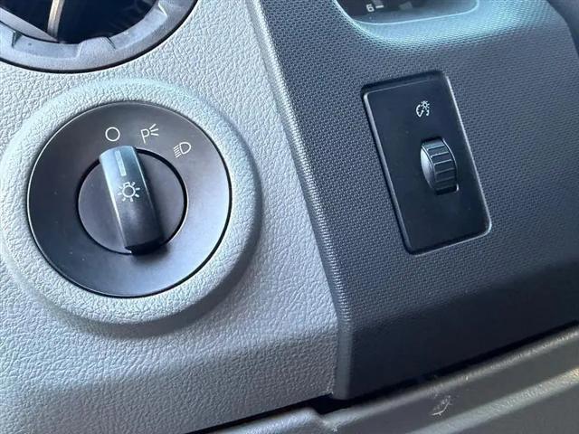 2009 Ford E-250 Commercial