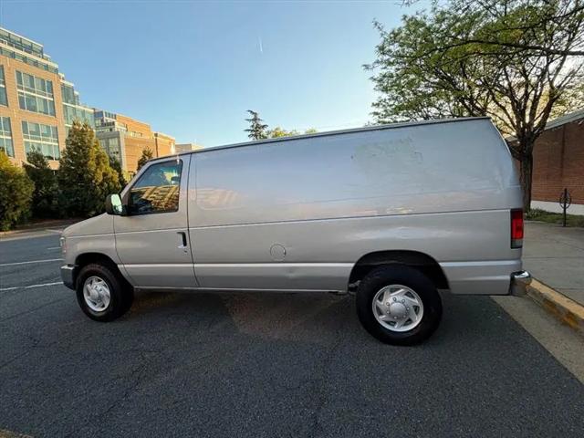 2009 Ford E-250 Commercial