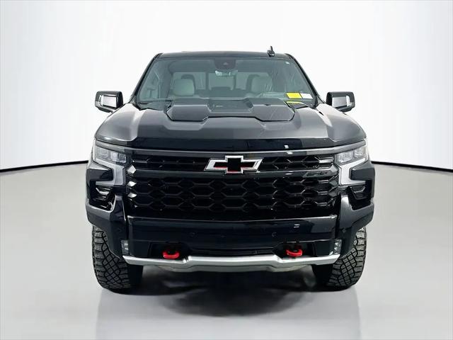 2025 Chevrolet Silverado 1500 4WD Crew Cab Short Bed ZR2