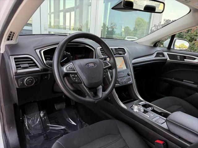 2020 Ford Fusion Hybrid SE