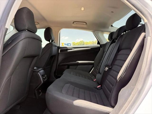 2020 Ford Fusion Hybrid SE