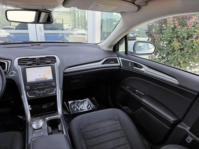 2020 Ford Fusion Hybrid SE