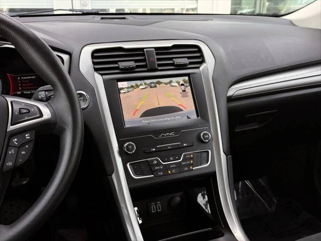 2020 Ford Fusion Hybrid SE