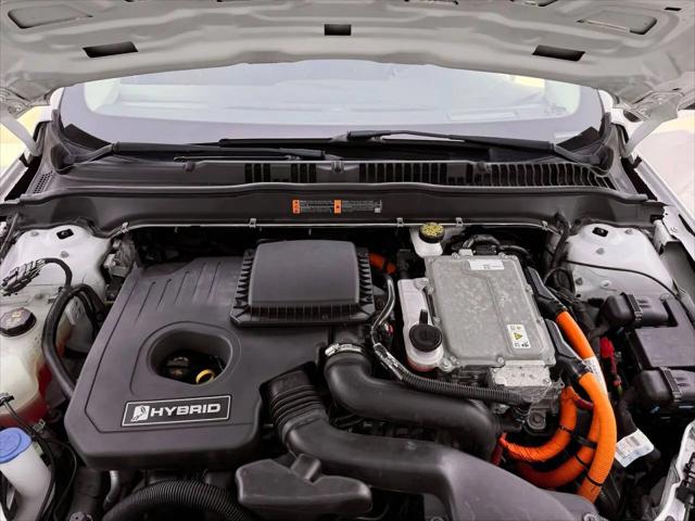2020 Ford Fusion Hybrid SE