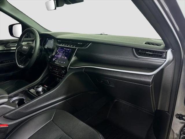 2025 Jeep Grand Cherokee L Altitude X 4x4