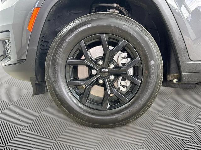 2025 Jeep Grand Cherokee L Altitude X 4x4