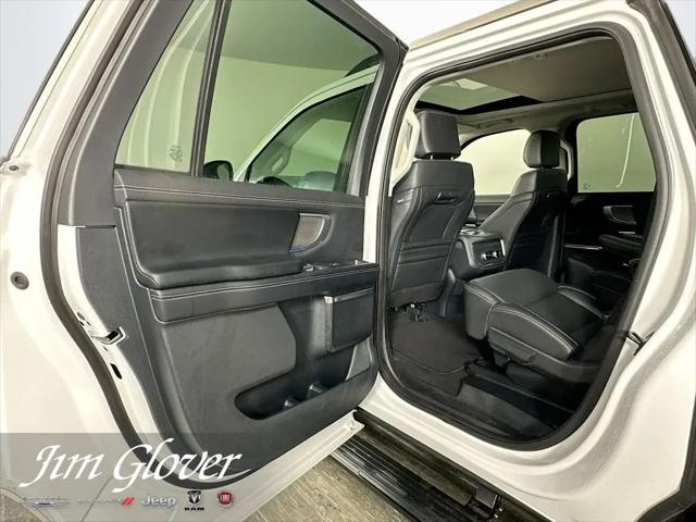 2025 Ford Expedition Platinum MAX