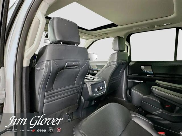 2025 Ford Expedition Platinum MAX