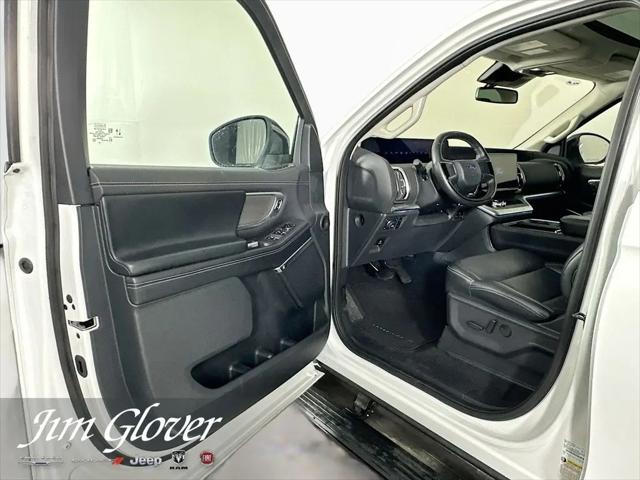 2025 Ford Expedition Platinum MAX
