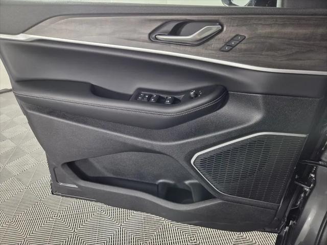 2026 Jeep Grand Cherokee L Limited 4x2