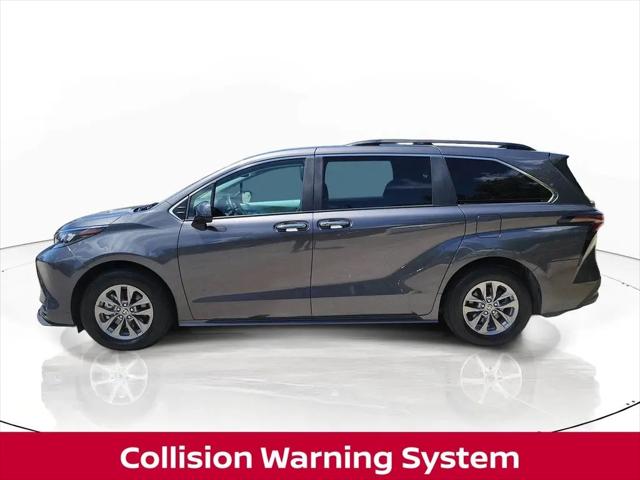 2025 Toyota Sienna XLE