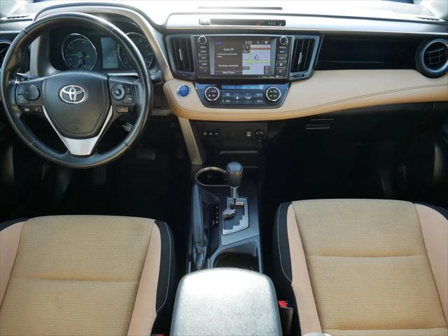 2018 Toyota RAV4 Hybrid XLE