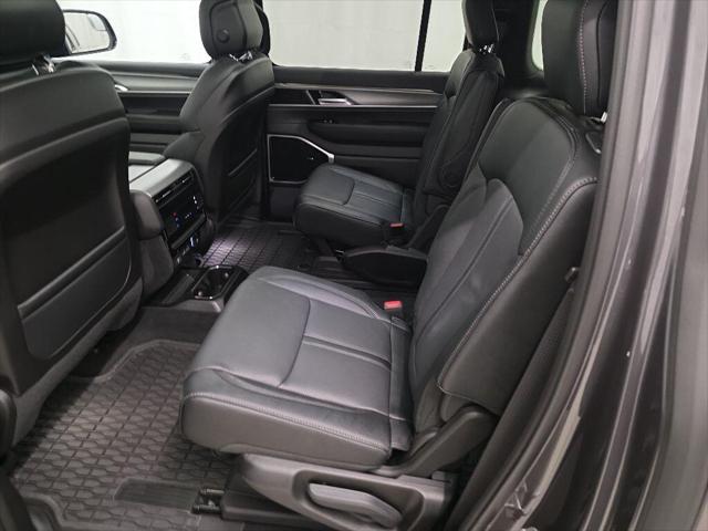 2026 Jeep Grand Wagoneer L Limited Altitude 4x4