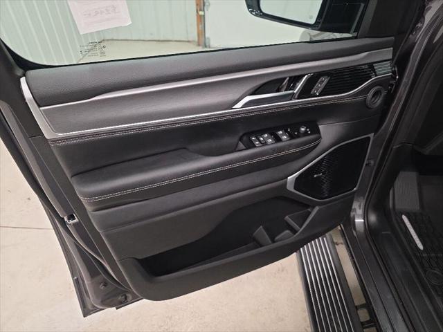 2026 Jeep Grand Wagoneer L Limited Altitude 4x4