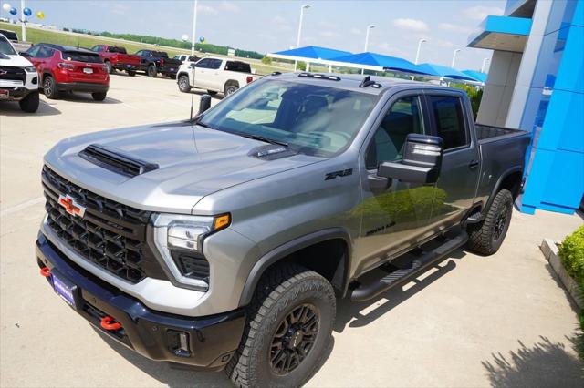 2026 Chevrolet Silverado 2500HD Crew Cab, Standard Bed, XR2, 4WD