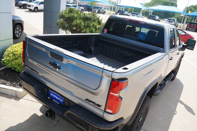 2026 Chevrolet Silverado 2500HD Crew Cab, Standard Bed, XR2, 4WD