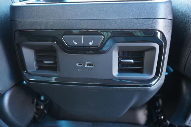 2026 Chevrolet Silverado 2500HD Crew Cab, Standard Bed, XR2, 4WD