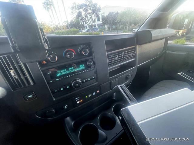 2021 Chevrolet Express Cargo Van RWD 2500 Regular Wheelbase WT