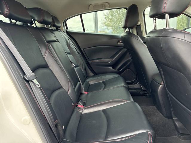 2015 Mazda Mazda3 i Grand Touring
