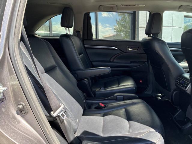2014 Toyota Highlander Limited Platinum V6