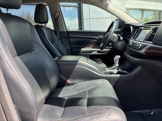 2014 Toyota Highlander Limited Platinum V6