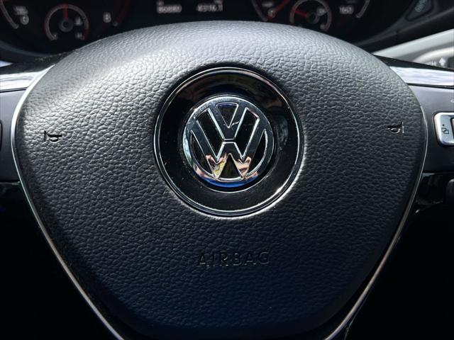 2021 Volkswagen Passat 2.0T SE