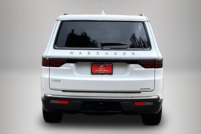 2022 Jeep Wagoneer Series II 4x2