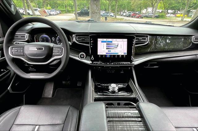 2022 Jeep Wagoneer Series II 4x2